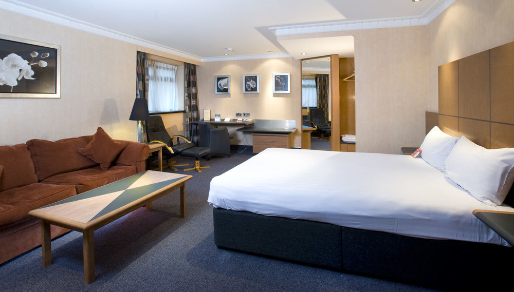 Ramada Hatfield Δωμάτιο φωτογραφία